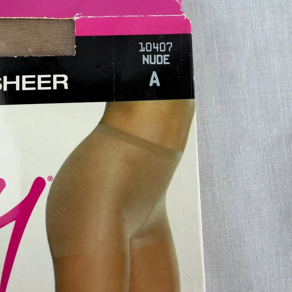 Secret Silky Control Top Pantyhose Nude Size A 2 Pack Sheer & Reinforced Toe